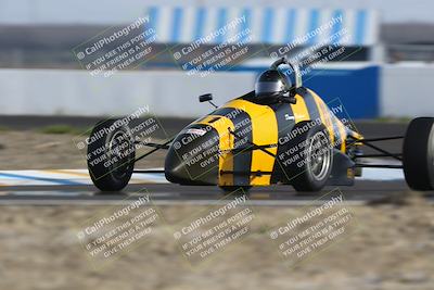media/Mar-16-2025-CalClub SCCA (Sun) [[e72803ec8c]]/Group 3/Qualifying (Turn 1)/